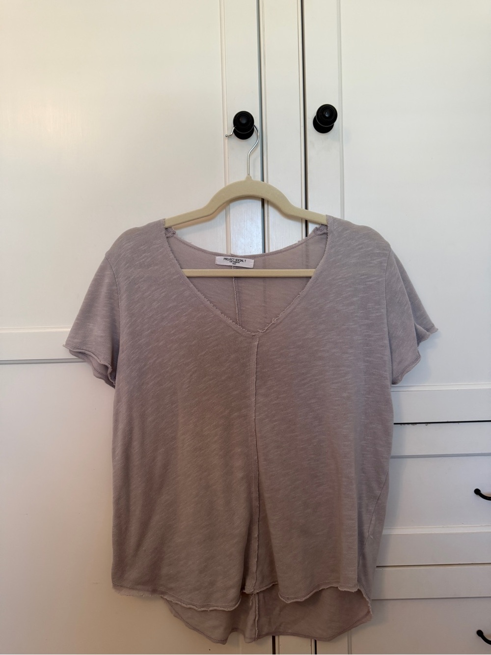 Project Social T Soft Mauve V-Neck Short Sleeve Tee